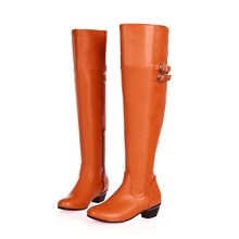 批发2013秋冬新款休闲高筒骑士靴百搭女靴子中跟皮带扣女鞋Q2