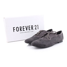 现货批发外贸F21尖头系带英伦单鞋平底鞋女鞋