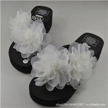 2013夏季花朵沙滩鞋花朵鞋人字拖鞋女坡跟厚底松糕高跟凉拖鞋