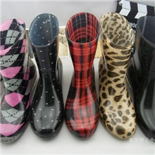 厂家直销供应上海双钱甜美时尚水晶短筒雨靴雨鞋短靴耐磨防滑底