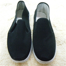 火爆促销纯布底棉布鞋，机纳底松紧布鞋，老式布鞋，千层底布鞋