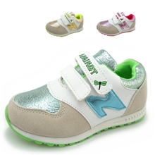 2013新款童鞋批发儿童时尚运动鞋亮皮磨砂软皮中大童防滑透气鞋