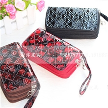 君浮皮具批发江湖地摊跑量款女士短款三拉小钱包（多色多样）