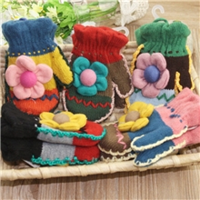 13年新款儿童手套秋冬保暖手套批发可爱花朵全包手套可挂脖