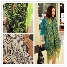 2013新款秋冬韩版复古波斯纹撞色丝绵围巾巴厘纱围巾批发