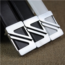 双V个性男士女士真皮皮带韩版优雅潮流时尚牛皮腰带字母平滑扣