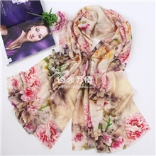 新款数码喷绘水溶羊毛精细羊毛保暖围巾批发国色天香