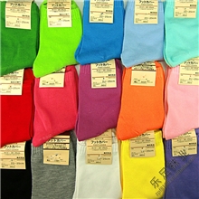 女袜005涤棉原单带吊牌袜子鲜艳颜色可选中筒赠品袜成人袜批发