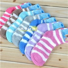 冬季加厚袜子促销批发半边绒厂家供应批发女士条纹半边绒毛圈袜子