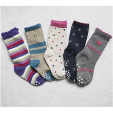 日系婴幼儿中高统袜子无骨缝头防滑底厚实