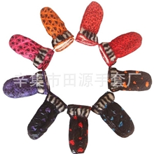 1FM-特价冬季热卖加厚特厚保暖防雨绸闷子并指连指女士可爱手套