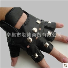 男款柳钉半指真皮手套朋克街舞非主流手套演出跳舞时尚手套