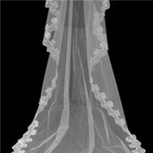 厂家直销新娘婚纱头纱婚纱配饰演出用品3M花边大拖尾软纱