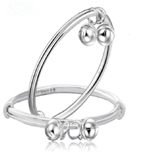 淘宝爆款宝宝银手饰手镯脚镯999千足银饰适合0-7岁热销银饰批发