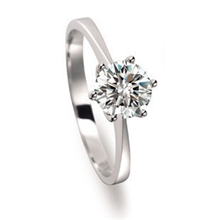 挚爱一生镀白金六爪瑞士钻石戒指婚戒