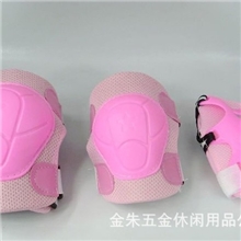 小号儿童骑行运动护具套装中号溜冰护具大地雷粉色护具