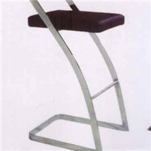 厂家直销优质价廉酒吧椅款式多种