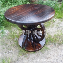 厂家直销实木松木碳化车轮桌子火烧车轮桌酒吧台户外家具