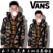 秋冬装迷彩冲锋衣潮男女情侣装连帽工装迷彩外套批