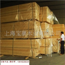 大量供应纽西兰松辐射松板材辐射松木板材