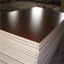 16MM三聚氰胺贴面密度板、刨花板