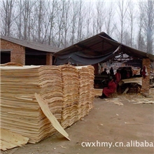 我司销售杨木皮杨木面板批发建筑覆膜板材料批发