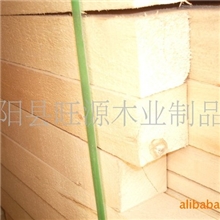 不同规格的实木板，坚韧耐用、易于固定