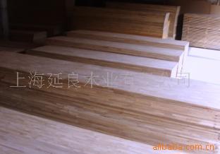 俄罗斯樟子松指接板俄罗斯樟子松插接板俄罗斯樟子松指接材