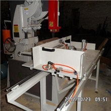 节省人工又省材料精密圆木推台锯/木工带锯推台