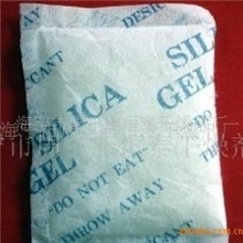 【厂家直销优质】供应多种硅胶干燥剂（价格详谈）(图)