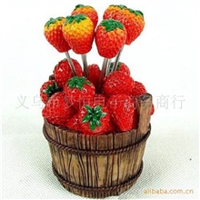 木桶草莓水果叉/新奇特水果叉/水果叉批发/小商品混批