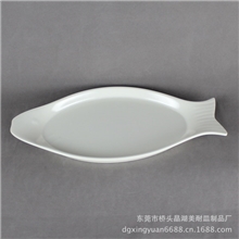 东莞厂家直销美耐皿无翅鱼盘密胺鱼形盘仿陶瓷鱼盘