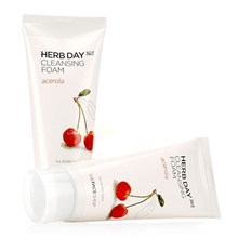 TheFaceShop/菲诗小铺洗面奶正品樱桃女韩国洁面乳美白补水