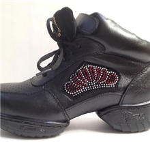 厂家直销新款特价瘦身女鞋广场舞蹈鞋真皮舞蹈鞋拉丁舞鞋正品