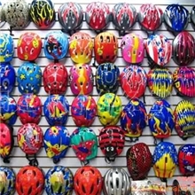 高级加厚溜冰轮滑运动头盔儿童成人头盔直排溜冰鞋批发