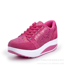 新品瘦身摇摇鞋女真皮松糕鞋减肥鞋运动摇摆鞋厂家直销一件代发