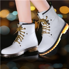 批发秋季新款牛皮女式马丁靴保暖时尚女鞋厚底女靴雪地靴子代理