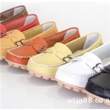 工厂直销牛皮牛筋底妈妈鞋/护士鞋/休闲鞋