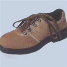 供应耐油劳保鞋安全鞋防滑耐磨轻便耐穿耐油耐酸碱工作鞋劳保鞋