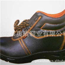 长期直销供应JJS811压花牛皮耐酸碱防水劳保鞋