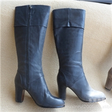 意大利顶端奢侈品牌原单真皮高筒靴真皮底高靴女靴