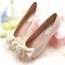 混批2012春季新款圆头蝴蝶结浅口平地休闲百搭漆皮可爱女鞋