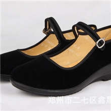 老北京工艺布鞋平绒鞋一字扣坡跟女鞋酒店礼仪工装鞋单鞋