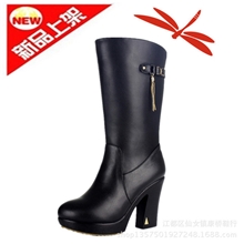 新款真皮高跟马蹄跟防水台长毛绒里牛筋复合底女士中筒靴hzm7555