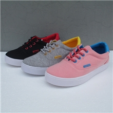 【健马】低价批发北京布鞋注塑休闲系带纯色基本款帆布鞋C03