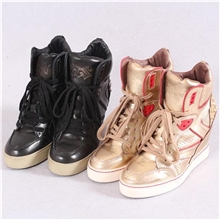 A家正品内增高坡跟金色黑色铆钉做旧效果休闲单鞋批发