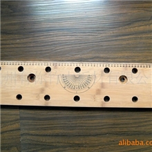 提供竹木、亚克力板材雕刻加工（激光雕刻、木工雕刻）