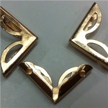 厂家直销各类包角，护角，铁扣，价廉质优，现货供应