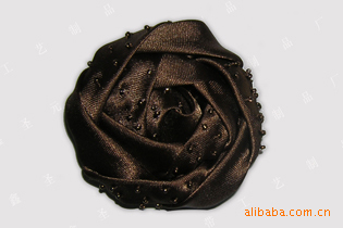 供应胸花、手卷玫、色丁卷玫、手卷玫瑰花、钉珠卷玫