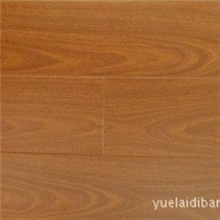 【特价供应】金钻面强化复合地板，适用于多种场合（量大价优）